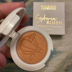 Kaleido Cosmetics Euphoria Blush (Luminous Blush - Color: Felicity)